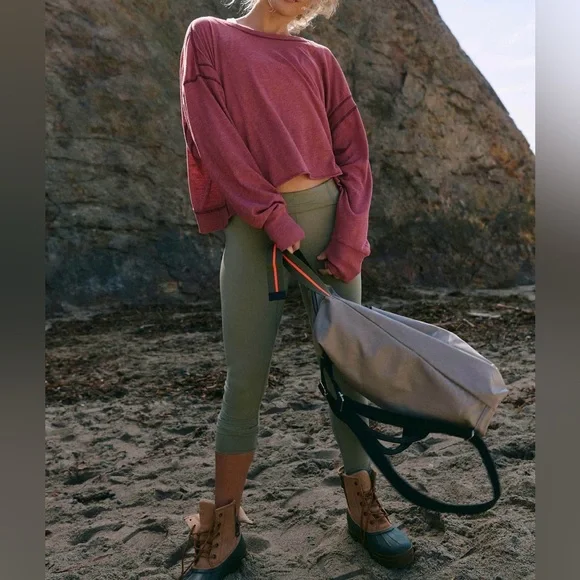 NWT Free People FP Movement My Time Layer - clove dark red mauve pink - large - Picture 2 of 8